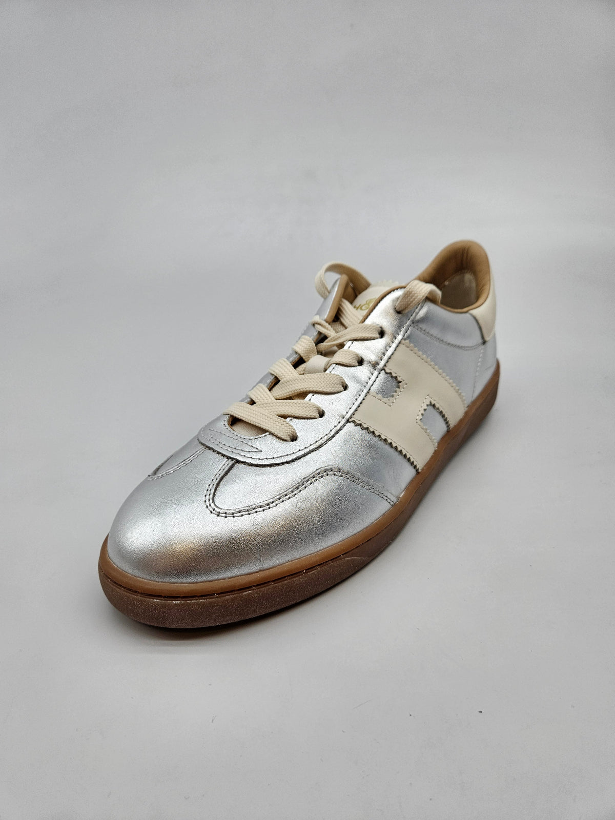 HOGAN NOVI ORIGINAL PATIKI BR 40