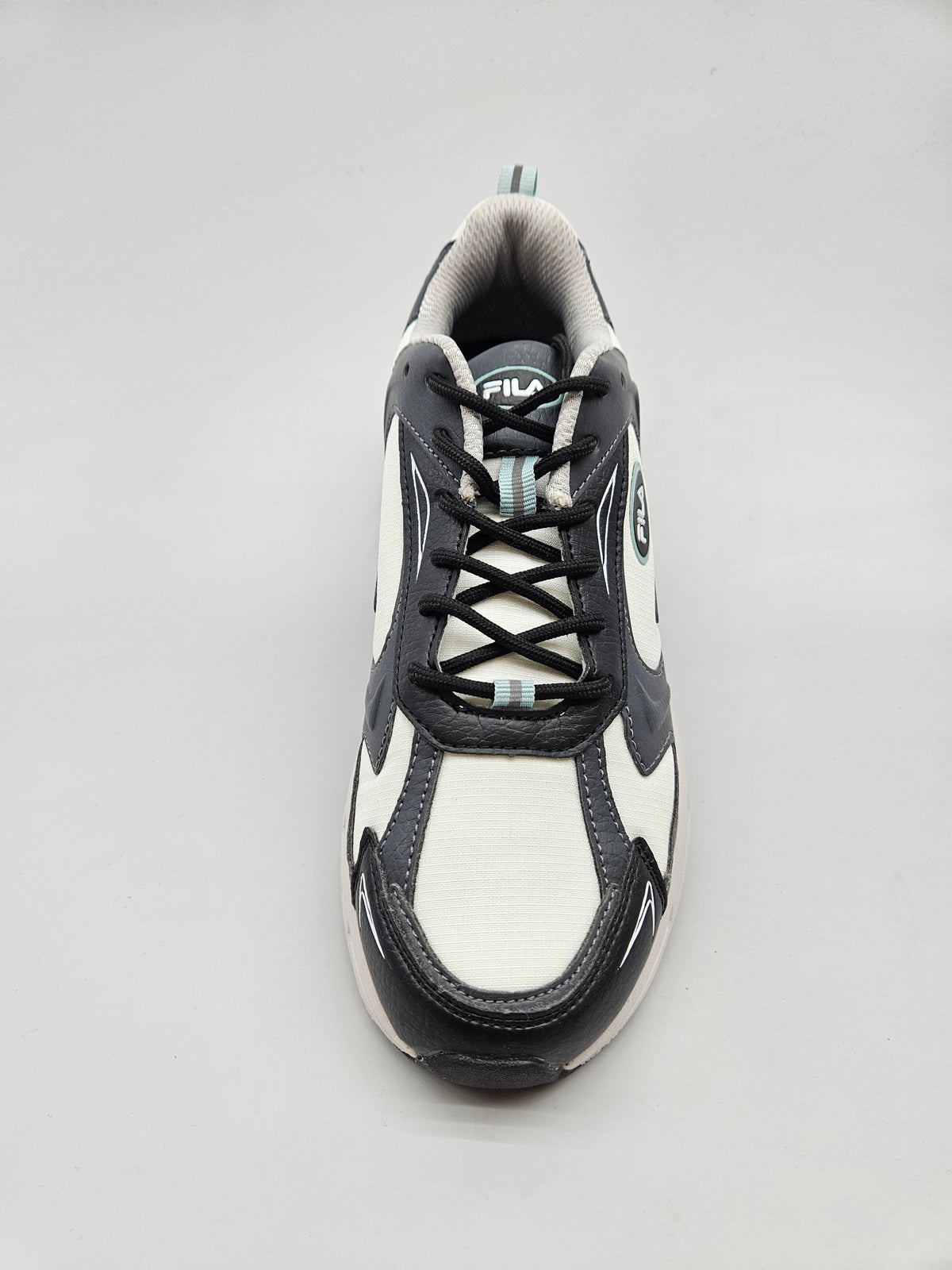 FILA NOVI ORIGINAL PATIKI BR 40