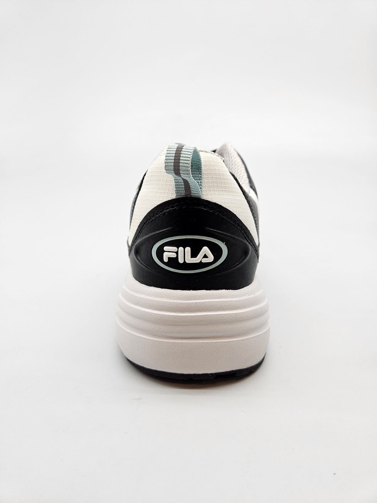 FILA NOVI ORIGINAL PATIKI BR 40