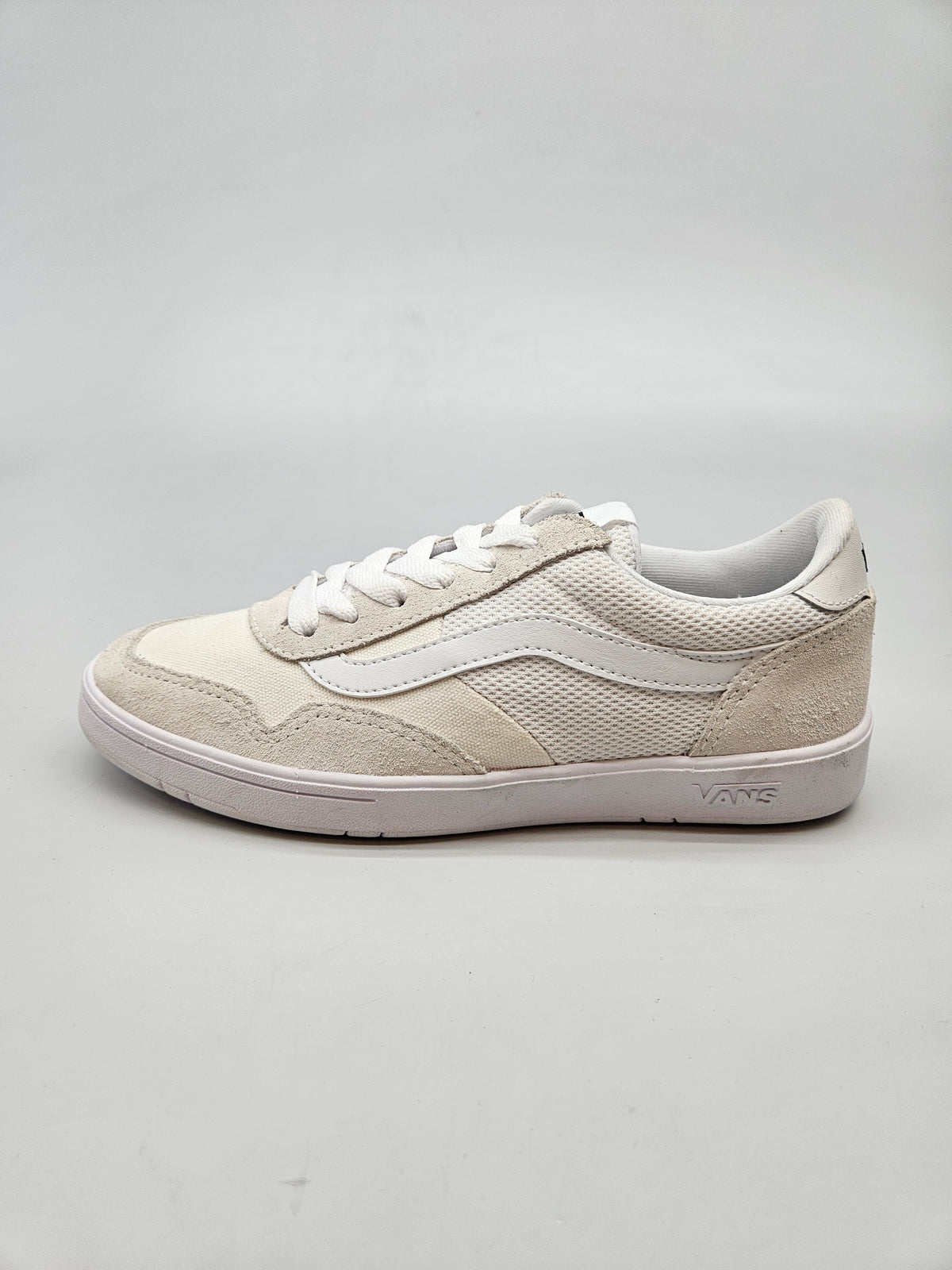VANS NOVI ORIGINAL PATIKI BR 38.5