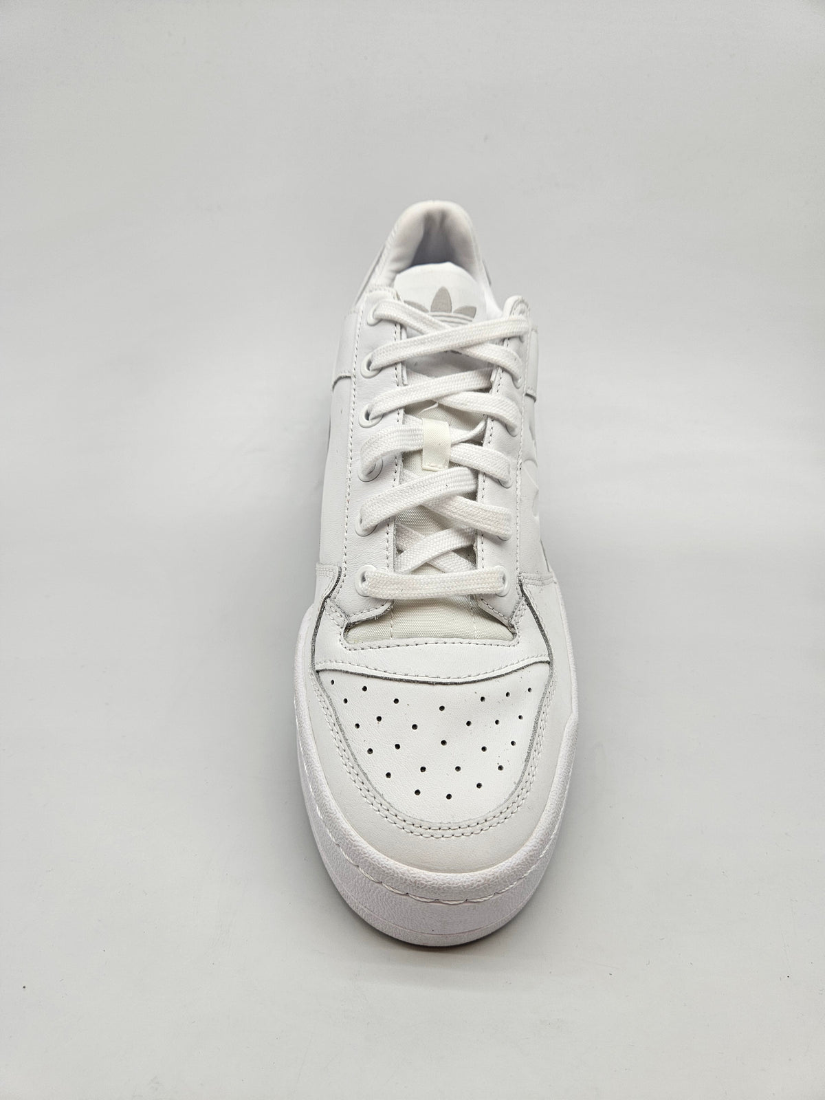 ADIDAS NOVI ORIGINAL PATIKI BR 42