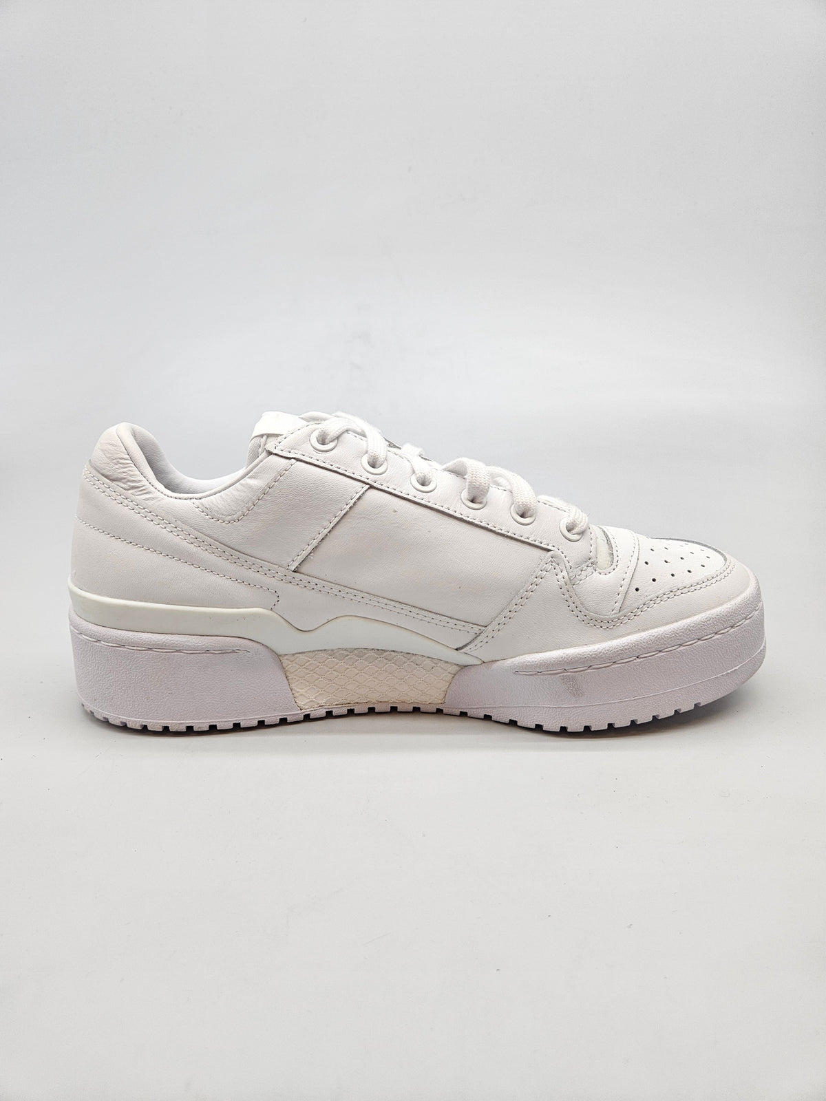 ADIDAS NOVI ORIGINAL PATIKI BR 42