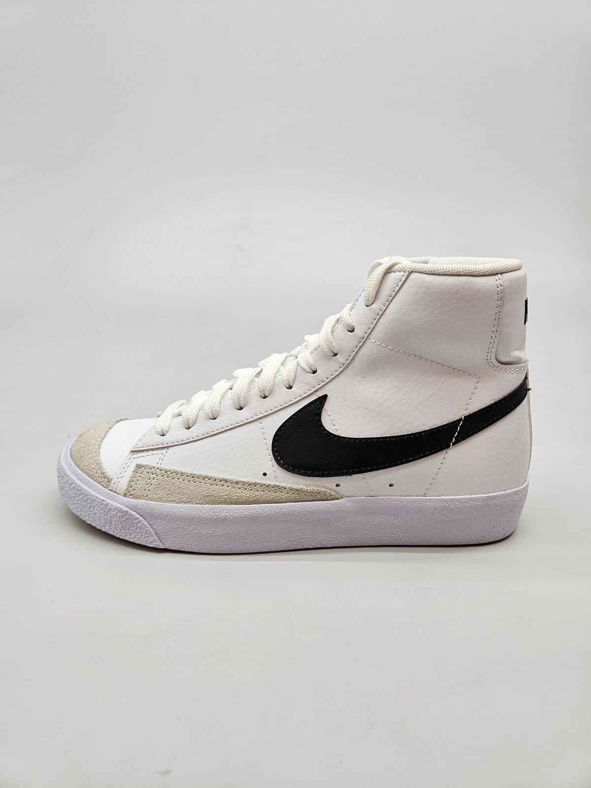 NIKE NOVI ORIGINAL PATIKI BR 36.5
