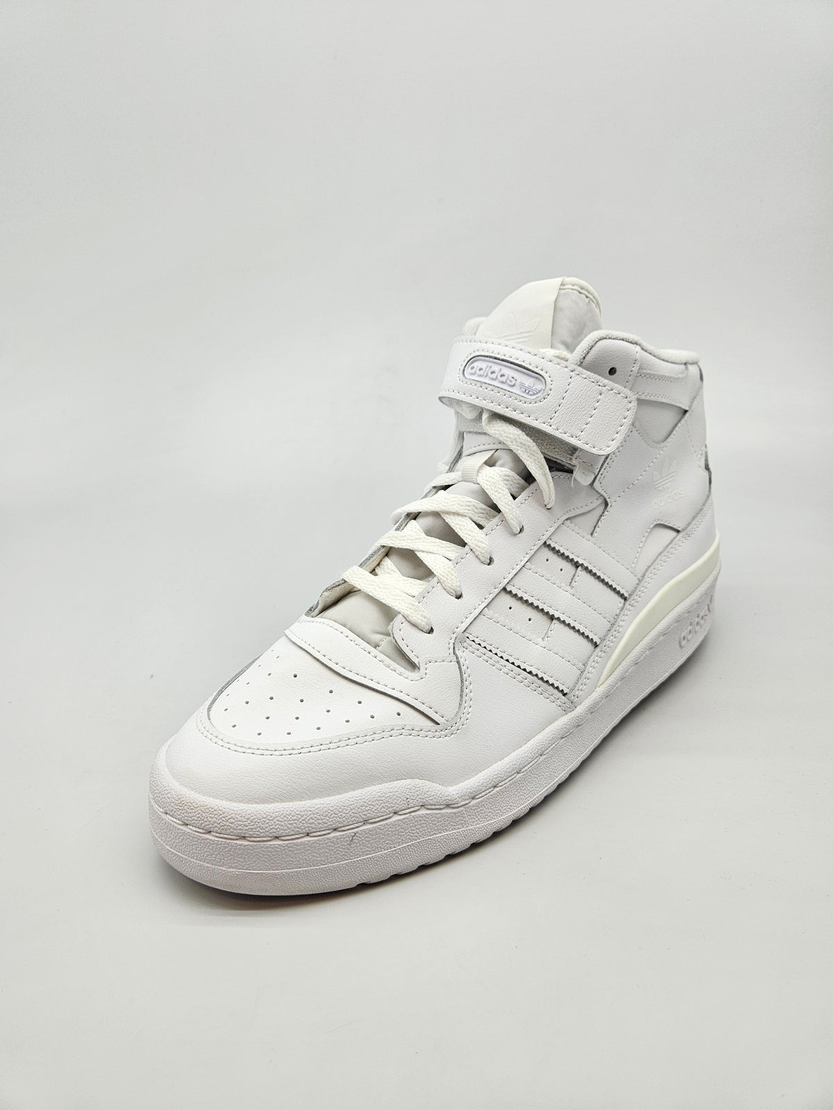 ADIDAS NOVI ORIGINAL PATIKI BR 46