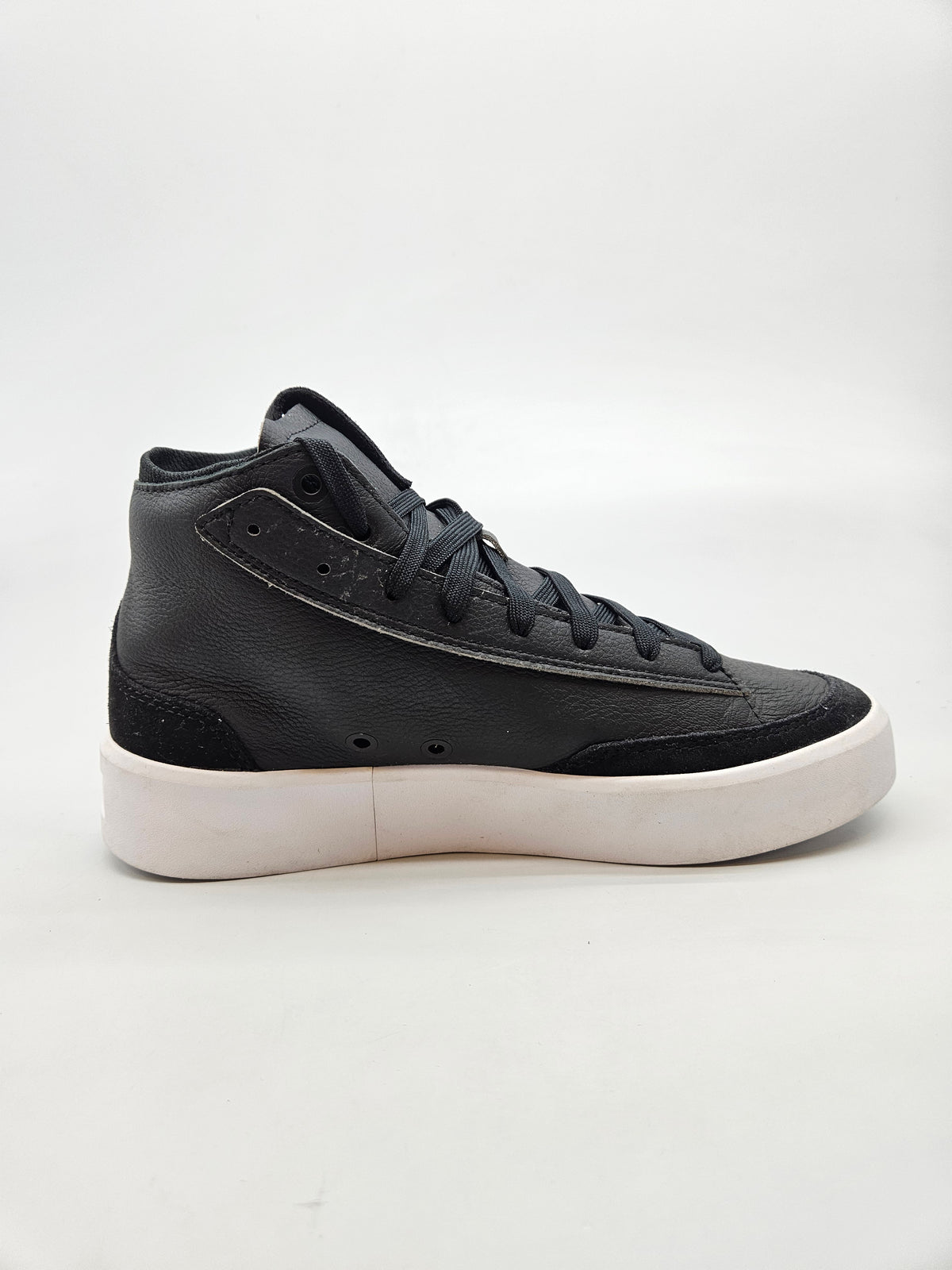 ADIDAS NOVI ORIGINAL PATIKI BR 39
