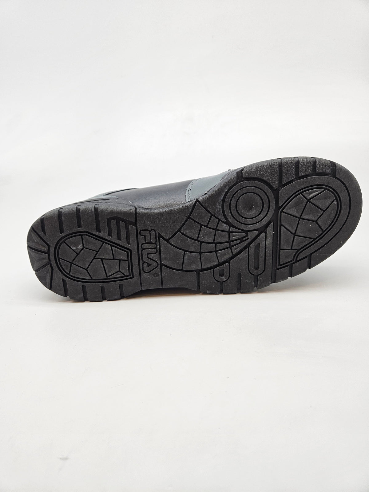 FILA NOVI ORIGINAL PATIKI BR 38