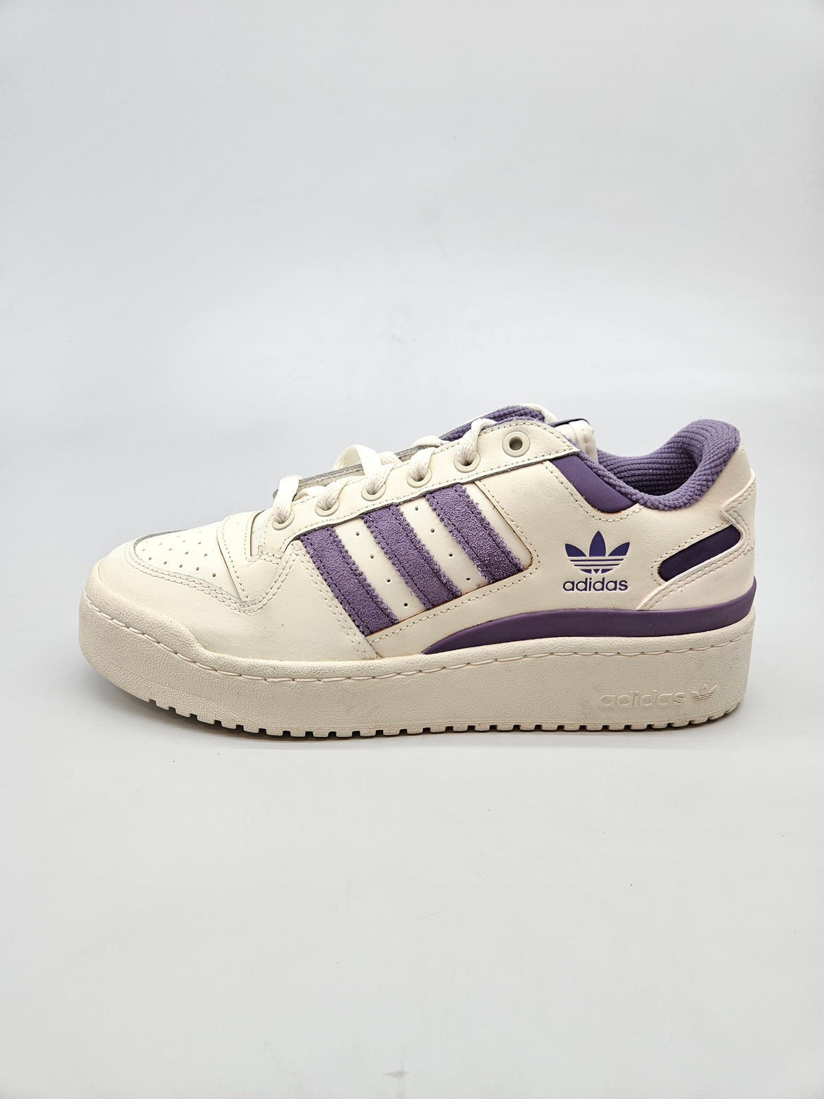 ADIDAS NOVI ORIGINAL PATIKI BR 41