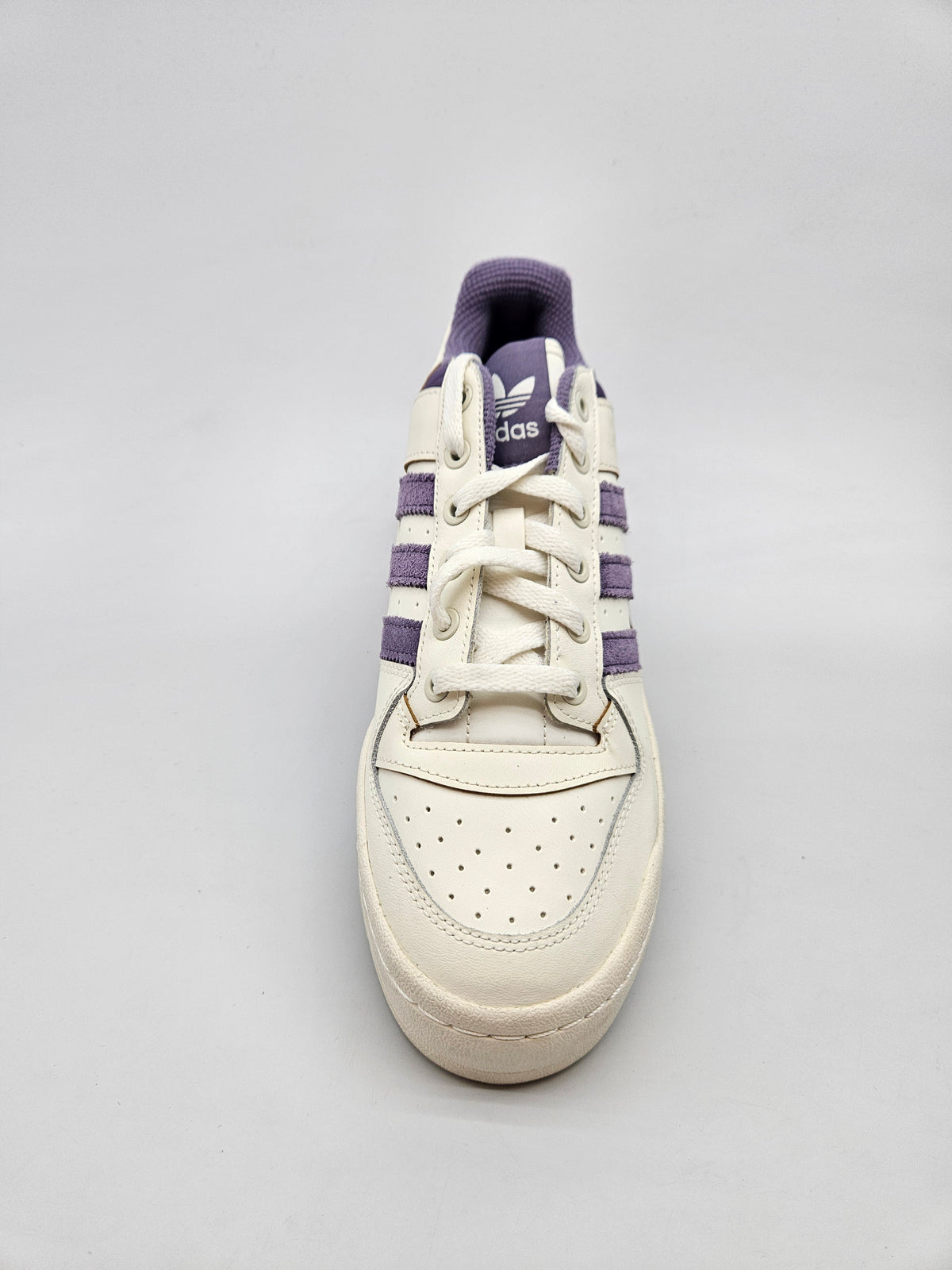 ADIDAS NOVI ORIGINAL PATIKI BR 41