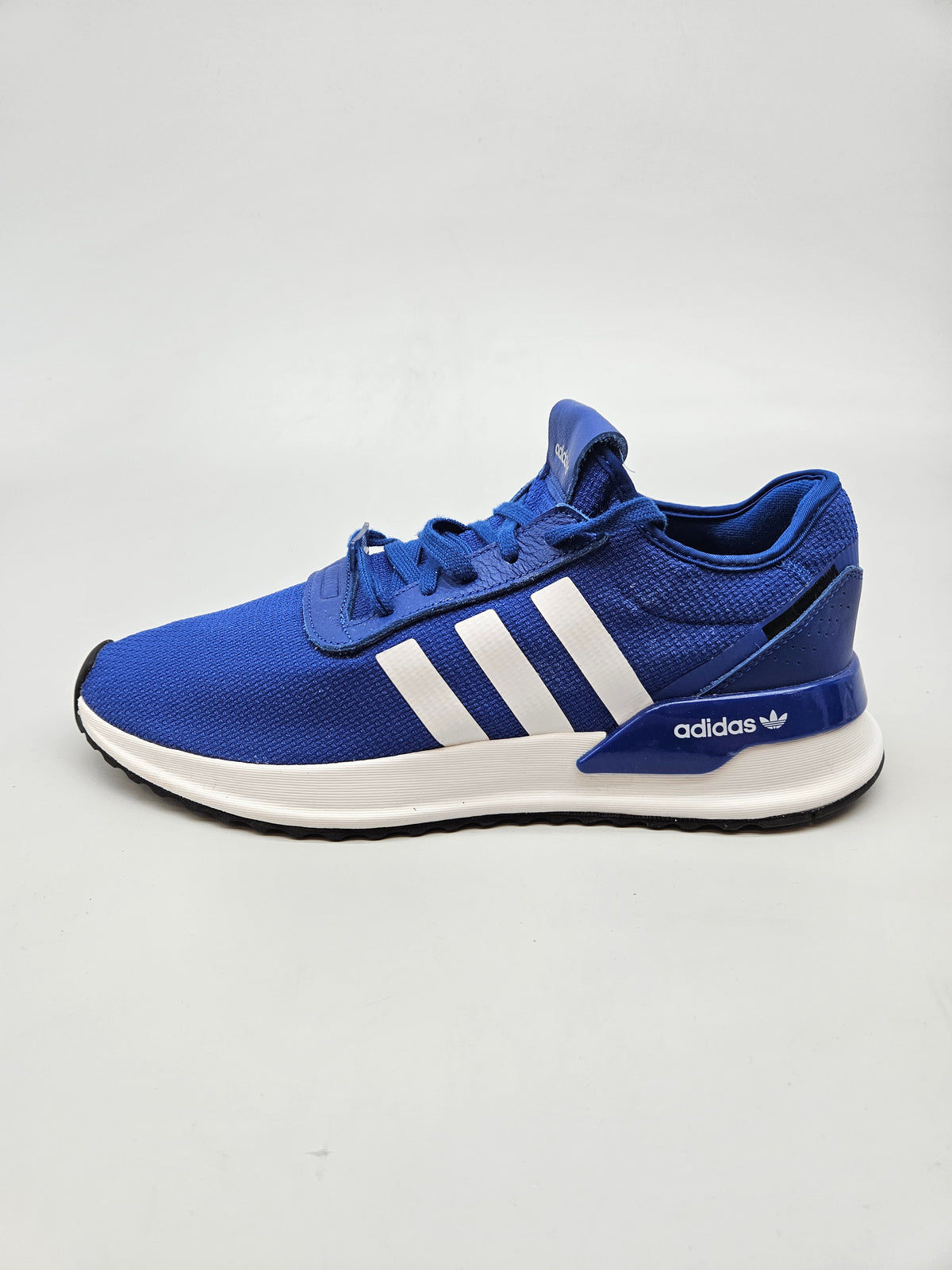 ADIDAS NOVI ORIGINAL PATIKI BR 46