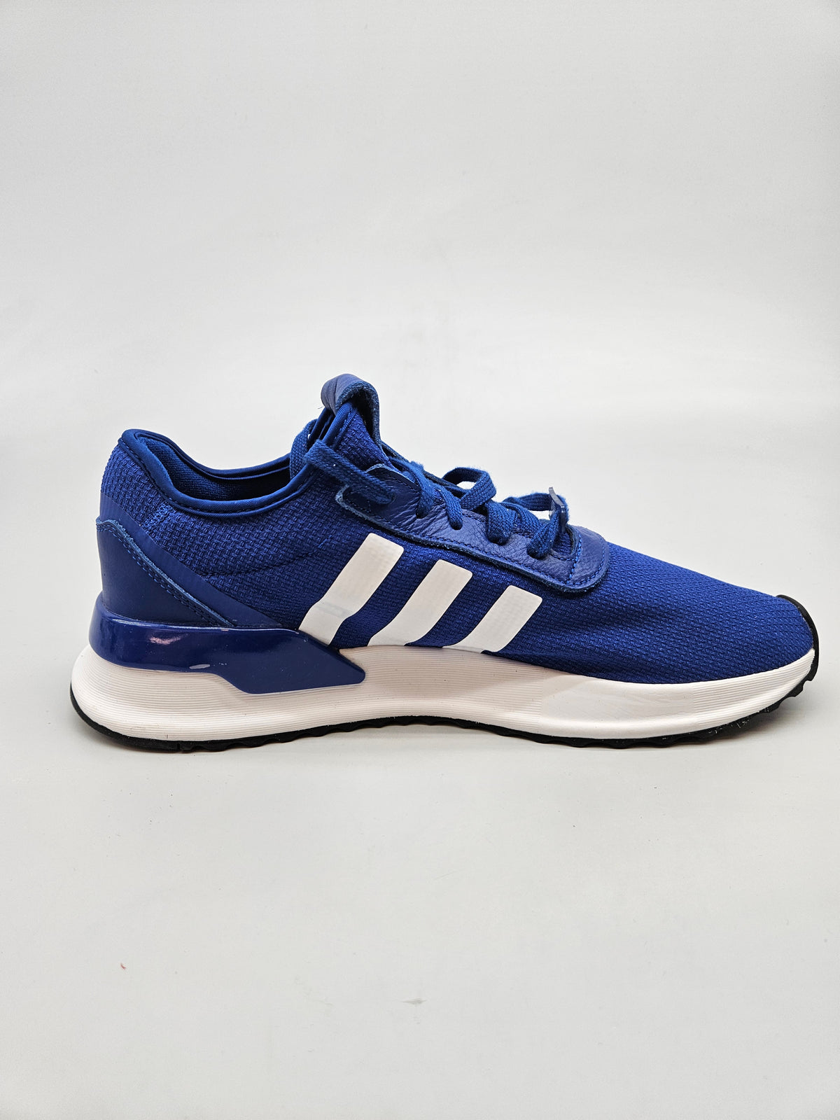 ADIDAS NOVI ORIGINAL PATIKI BR 46