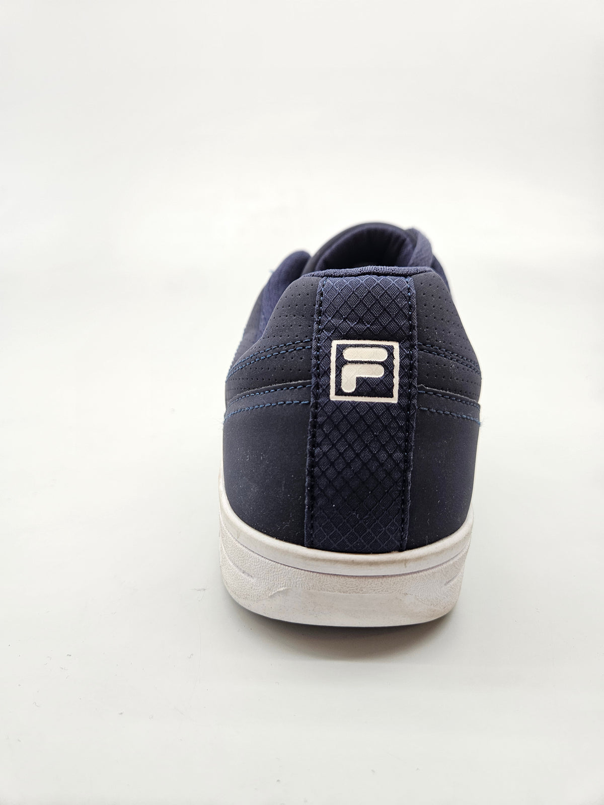 FILA NOVI ORIGINAL PATIKI BR 44