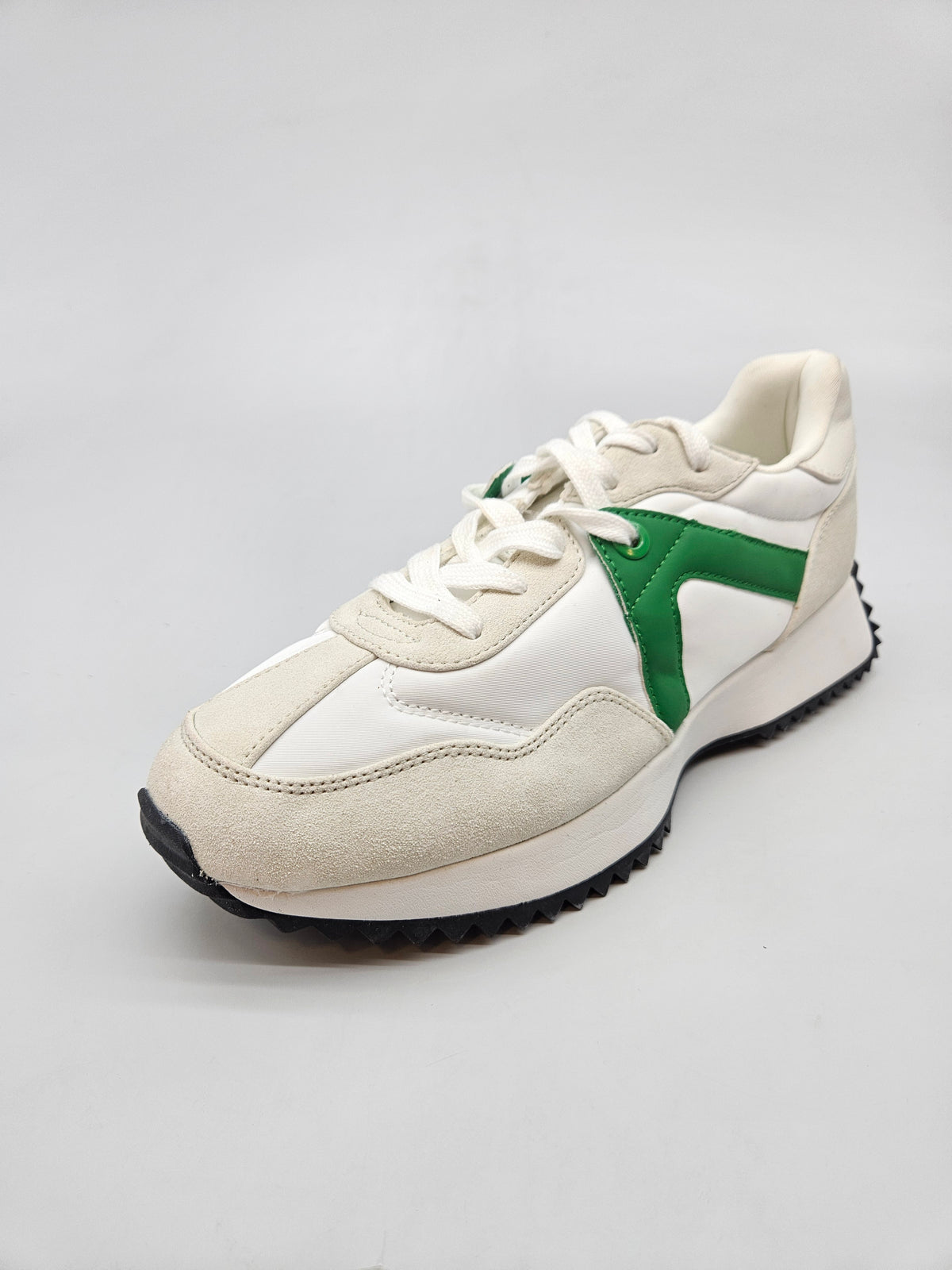 ONLY NOVI ORIGINAL PATIKI BR 41
