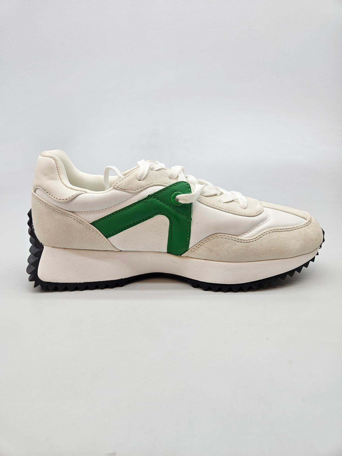 ONLY NOVI ORIGINAL PATIKI BR 41