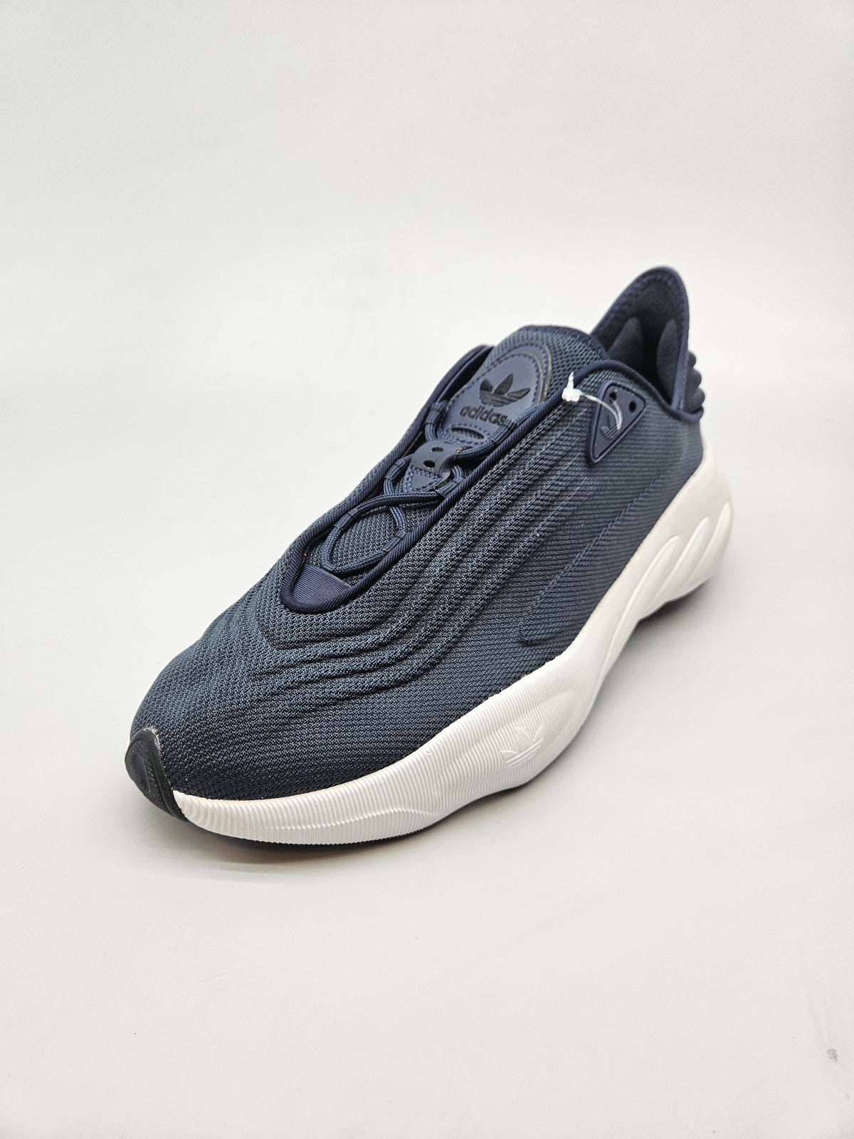 ADIDAS NOVI ORIGINAL PATIKI BR 46