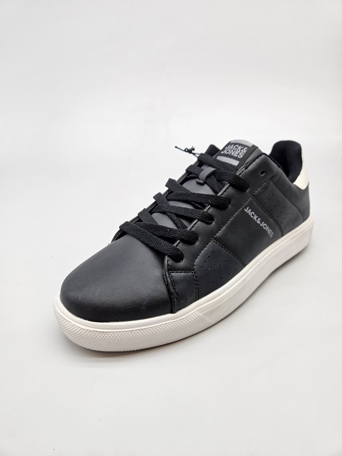 JACK JONES NOVI ORIGINAL PATIKI BR 42