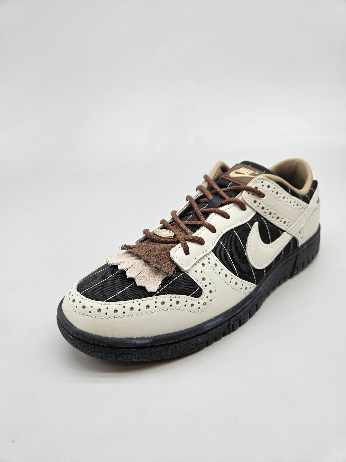 NIKE NOVI ORIGINAL PATIKI BR 41