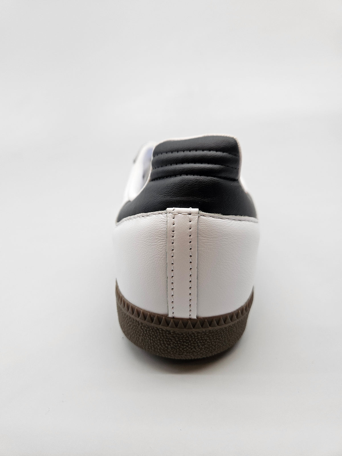 ADIDAS ORIGINAL PATIKI BR 44