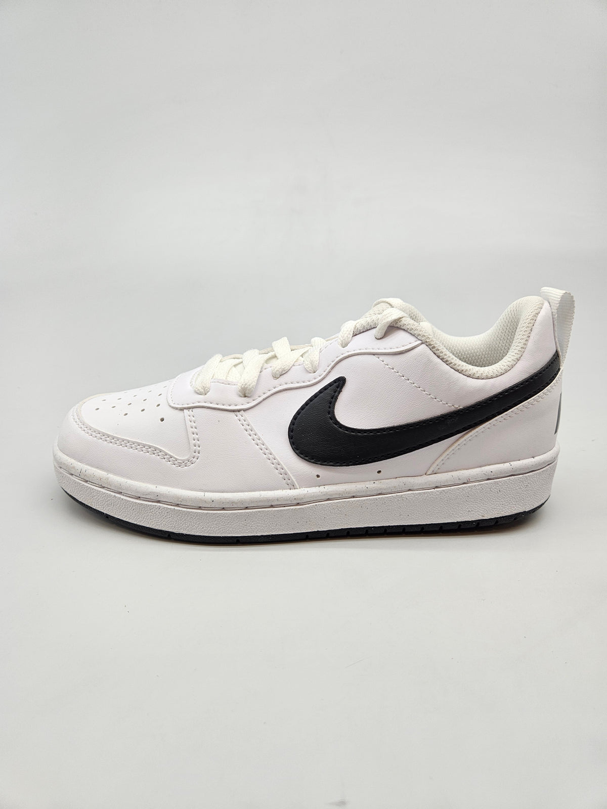NIKE NOVI ORIGINAL PATIKI BR 36