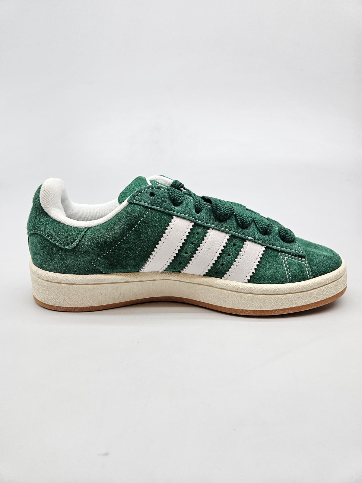 ADIDAS NOVI ORIGINAL PATIKI BR 38