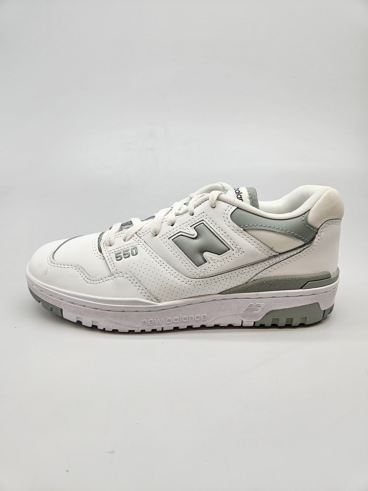 NEW BALANCE NOVI ORIGINAL PATIKI BR 40.5