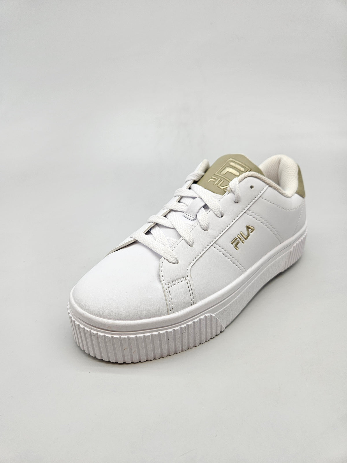 FILA NOVI ORIGINAL PATIKI BR 38