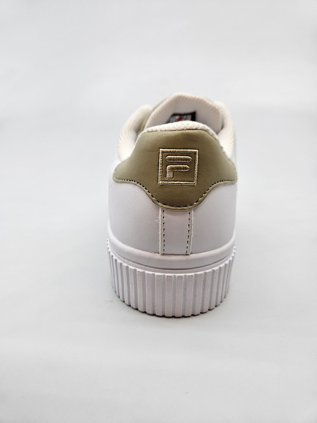 FILA NOVI ORIGINAL PATIKI BR 38