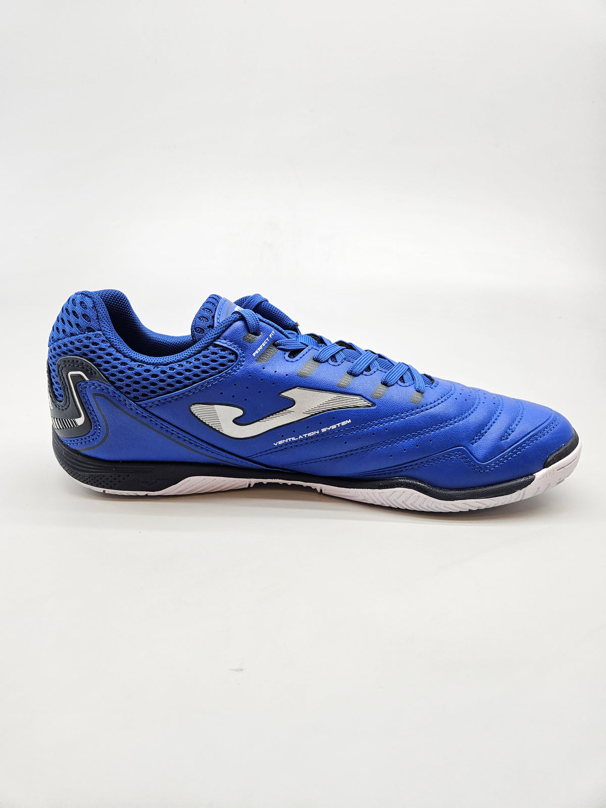 JOMA NOVI ORIGINAL PATIKI BR 44