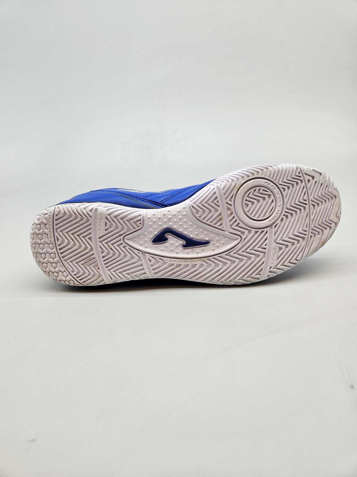JOMA NOVI ORIGINAL PATIKI BR 44