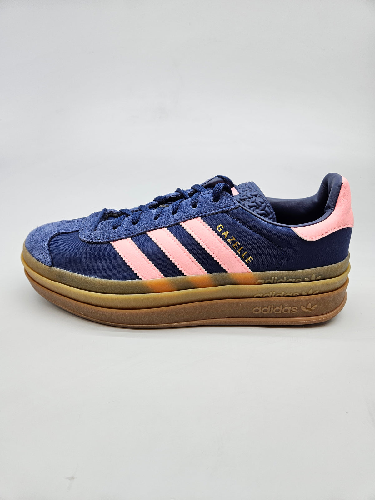 ADIDAS NOVI ORIGINAL PATIKI BR 40
