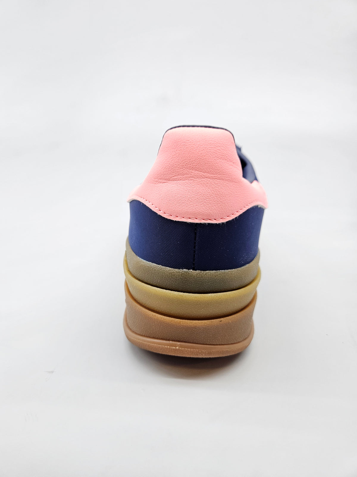 ADIDAS NOVI ORIGINAL PATIKI BR 40