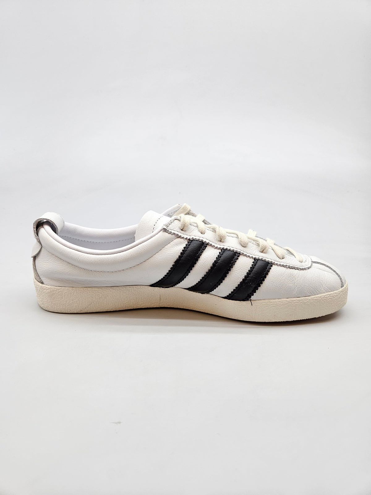 ADIDAS NOVI ORIGINAL PATIKI BR 38