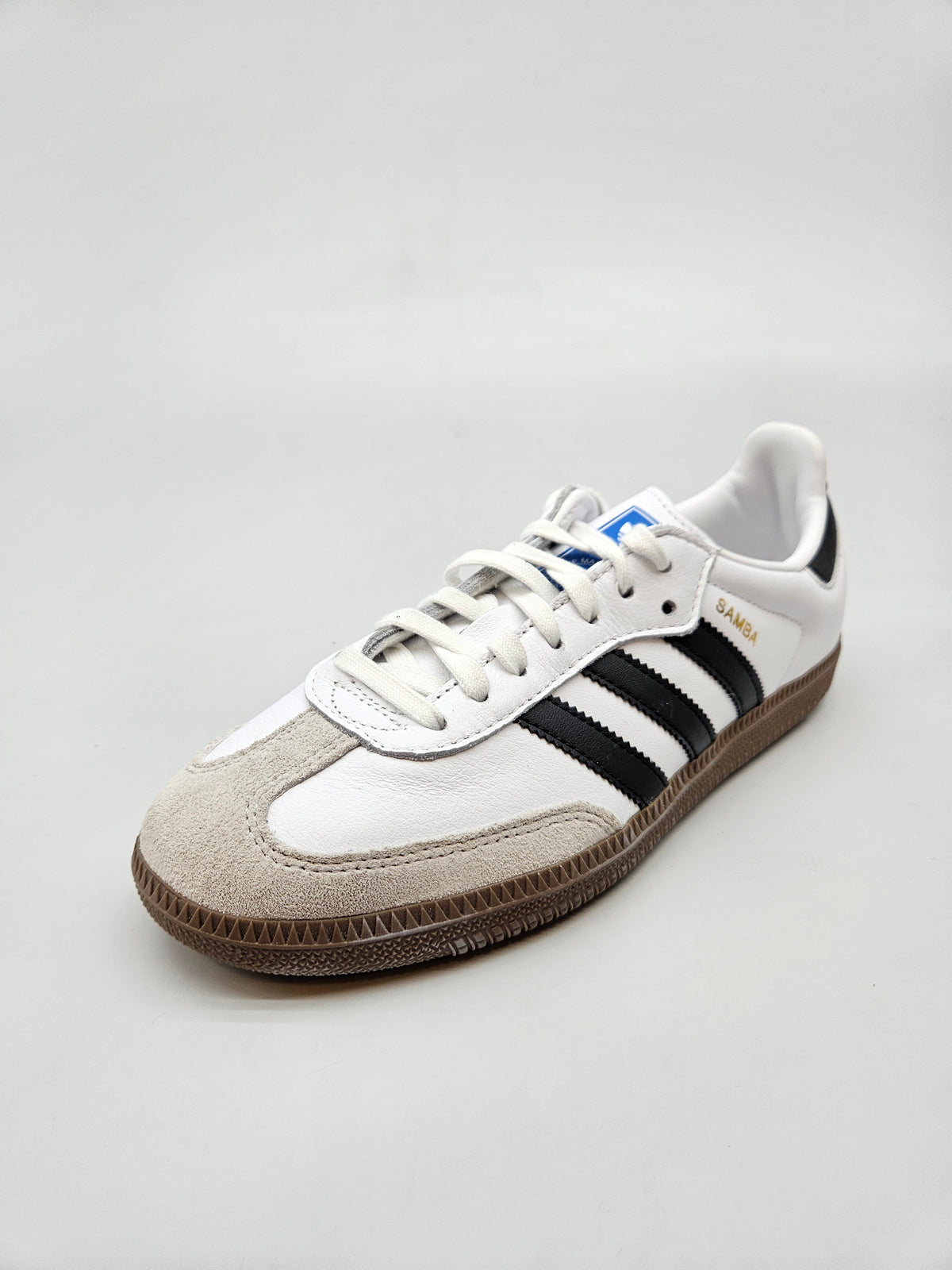 ADIDAS NOVI ORIGINAL PATIKI BR 38