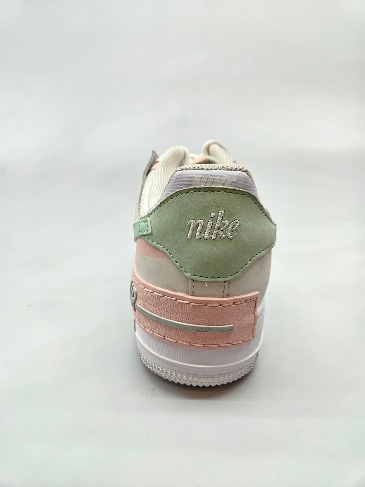 NIKE NOVI ORIGINAL PATIKI BR 42