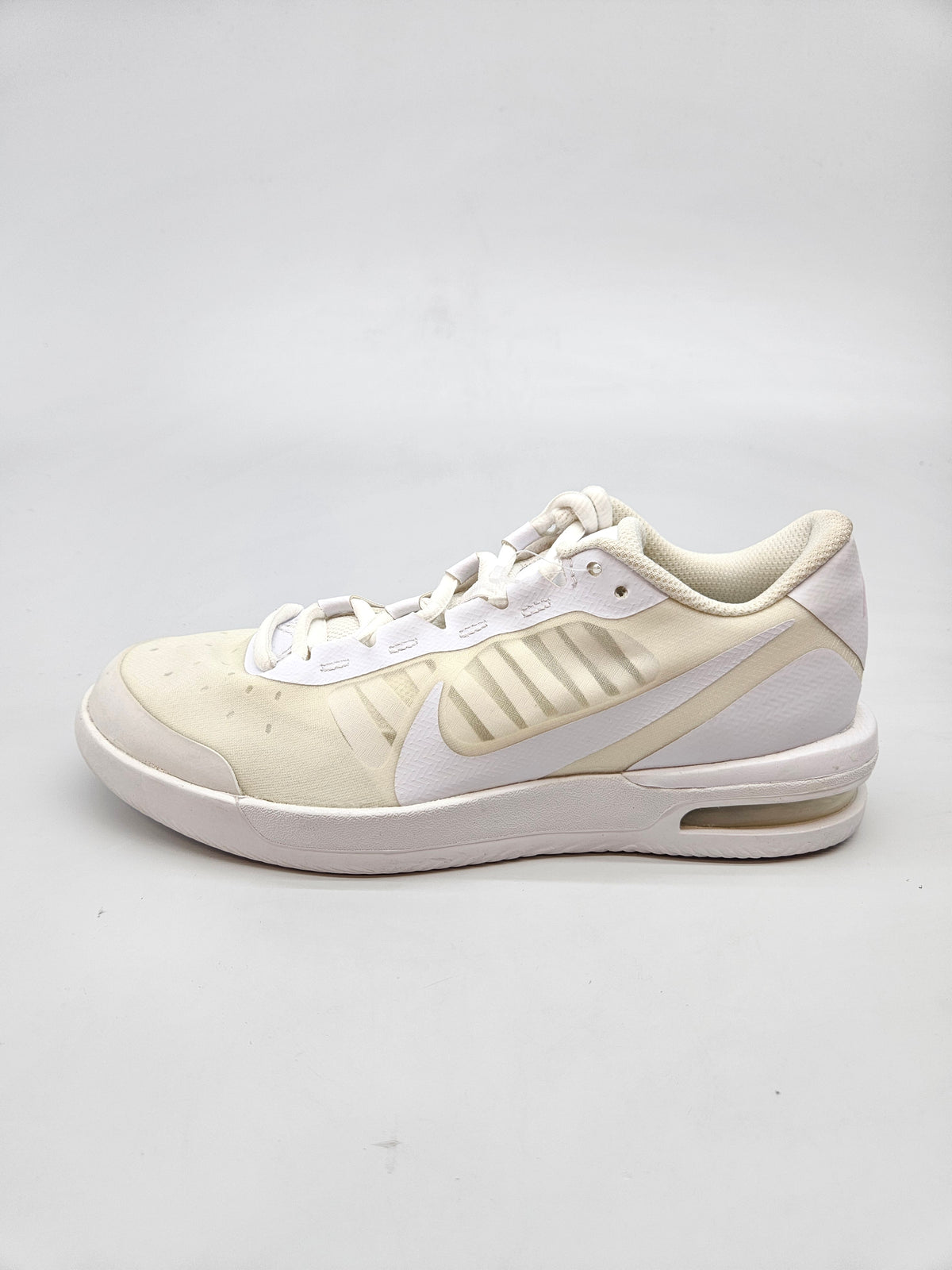 NIKE NOVI ORIGINAL PATIKI BR 38
