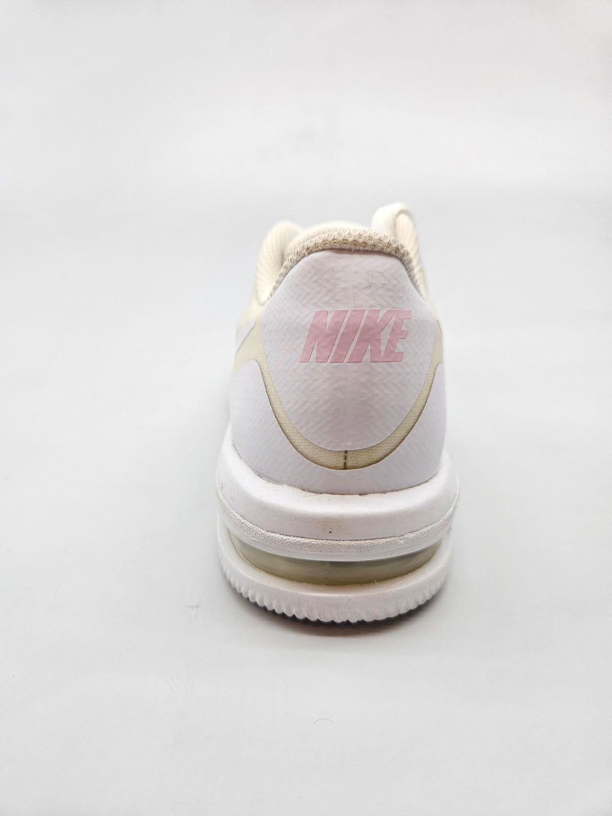 NIKE NOVI ORIGINAL PATIKI BR 38
