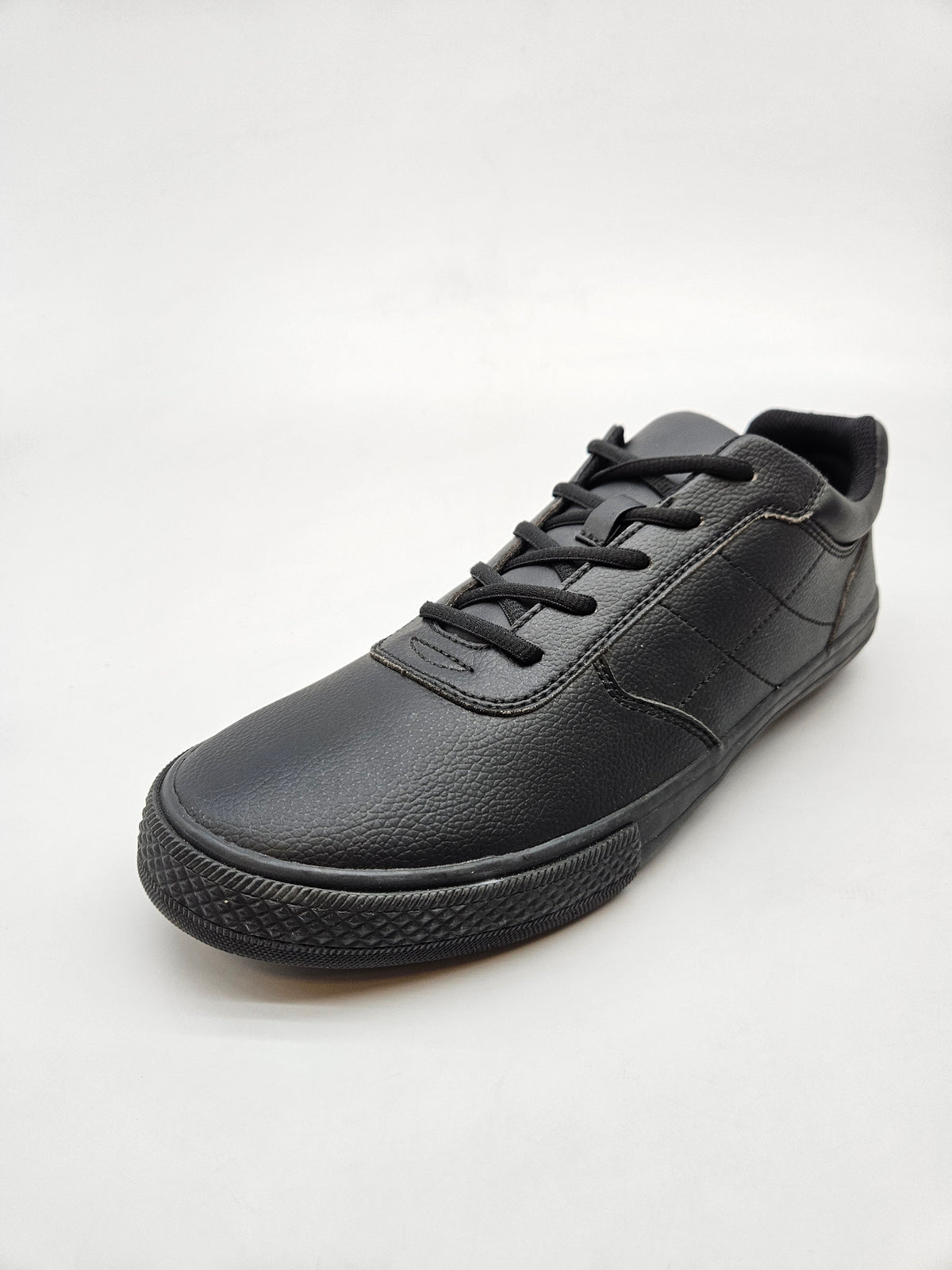 BATA NOVI ORIGINAL PATIKI BR 44
