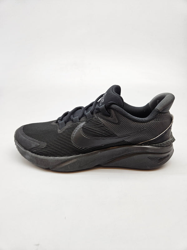NIKE NOVI ORIGINAL PATIKI BR 37.5