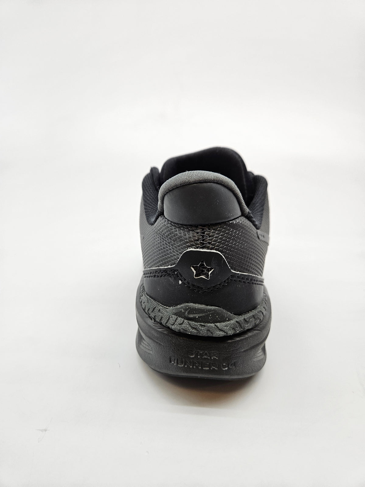NIKE NOVI ORIGINAL PATIKI BR 37.5