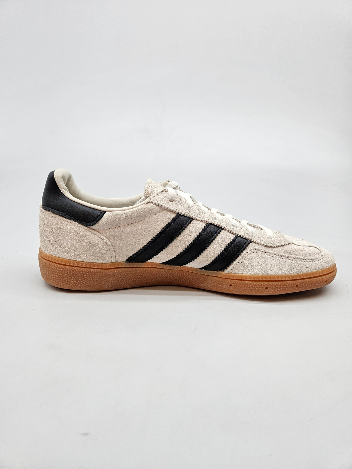 ADIDAS NOVI ORIGINAL PATIKI BR 40