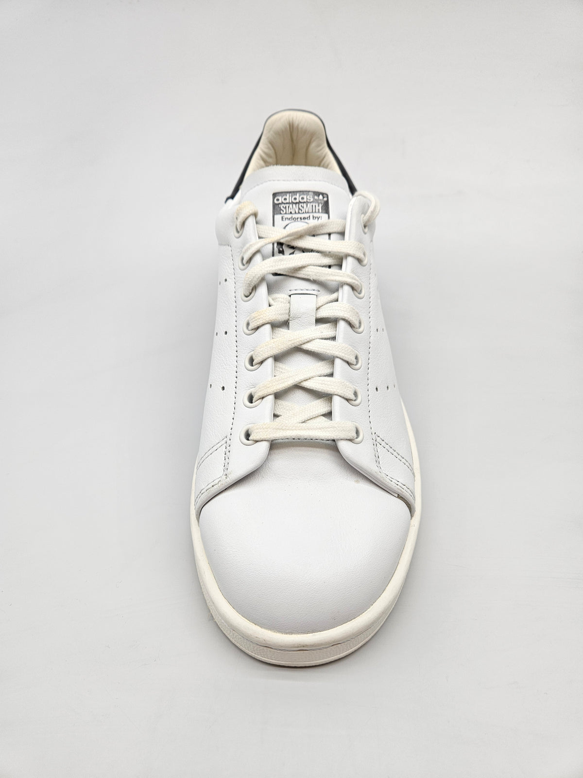 ADIDAS NOVI ORIGINAL PATIKI BR 39