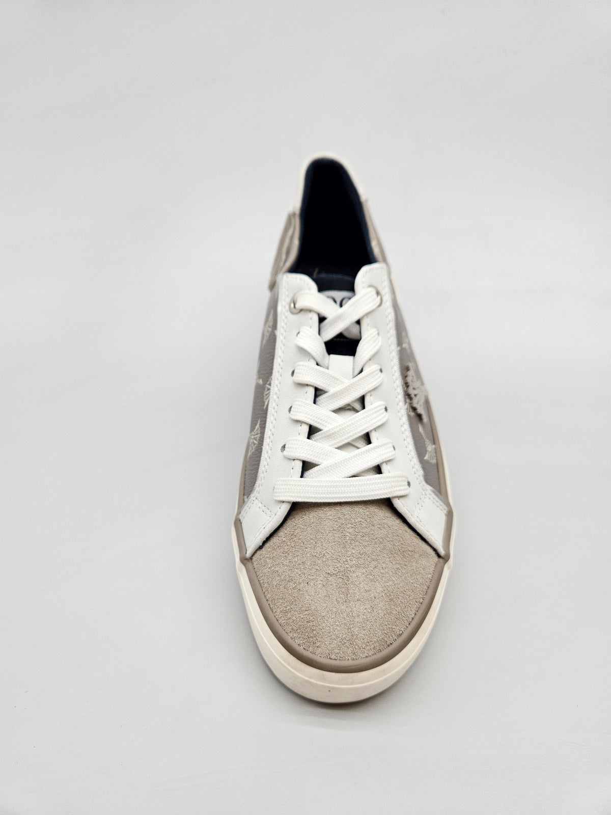 JOOP NOVI ORIGINAL PATIKI BR 38