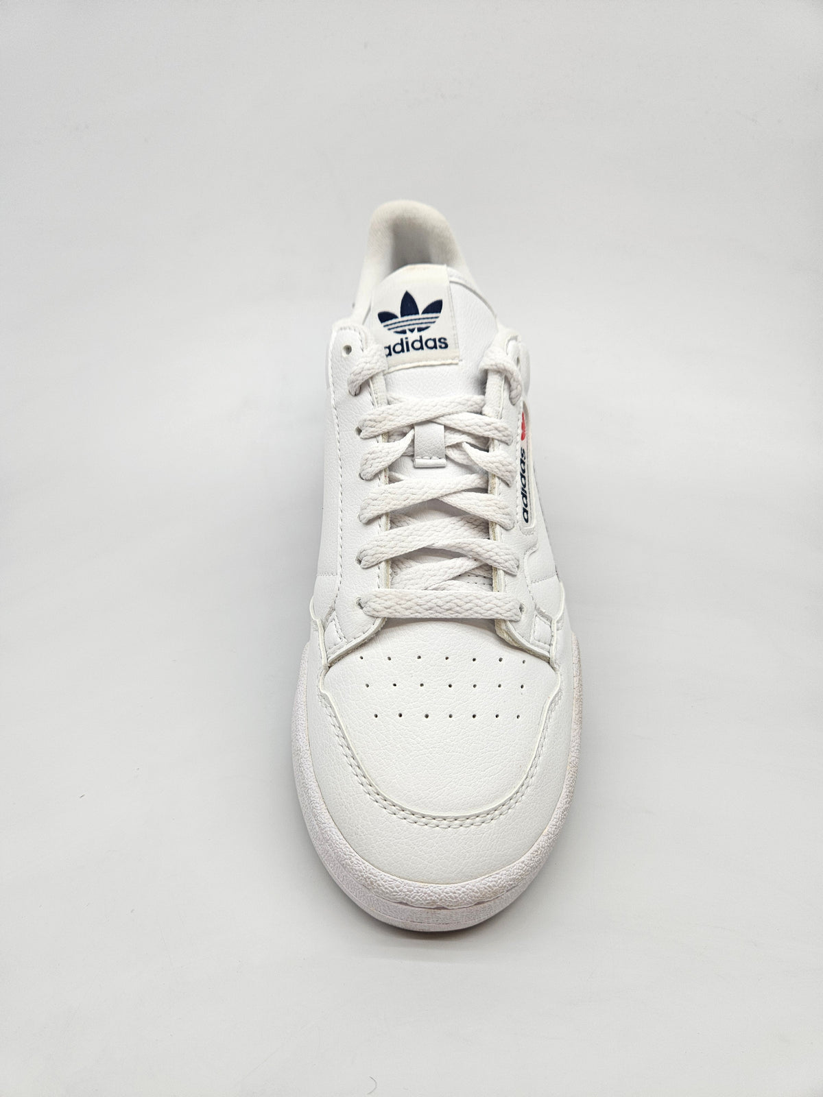 ADIDAS NOVI ORIGINAL PATIKI BR 40