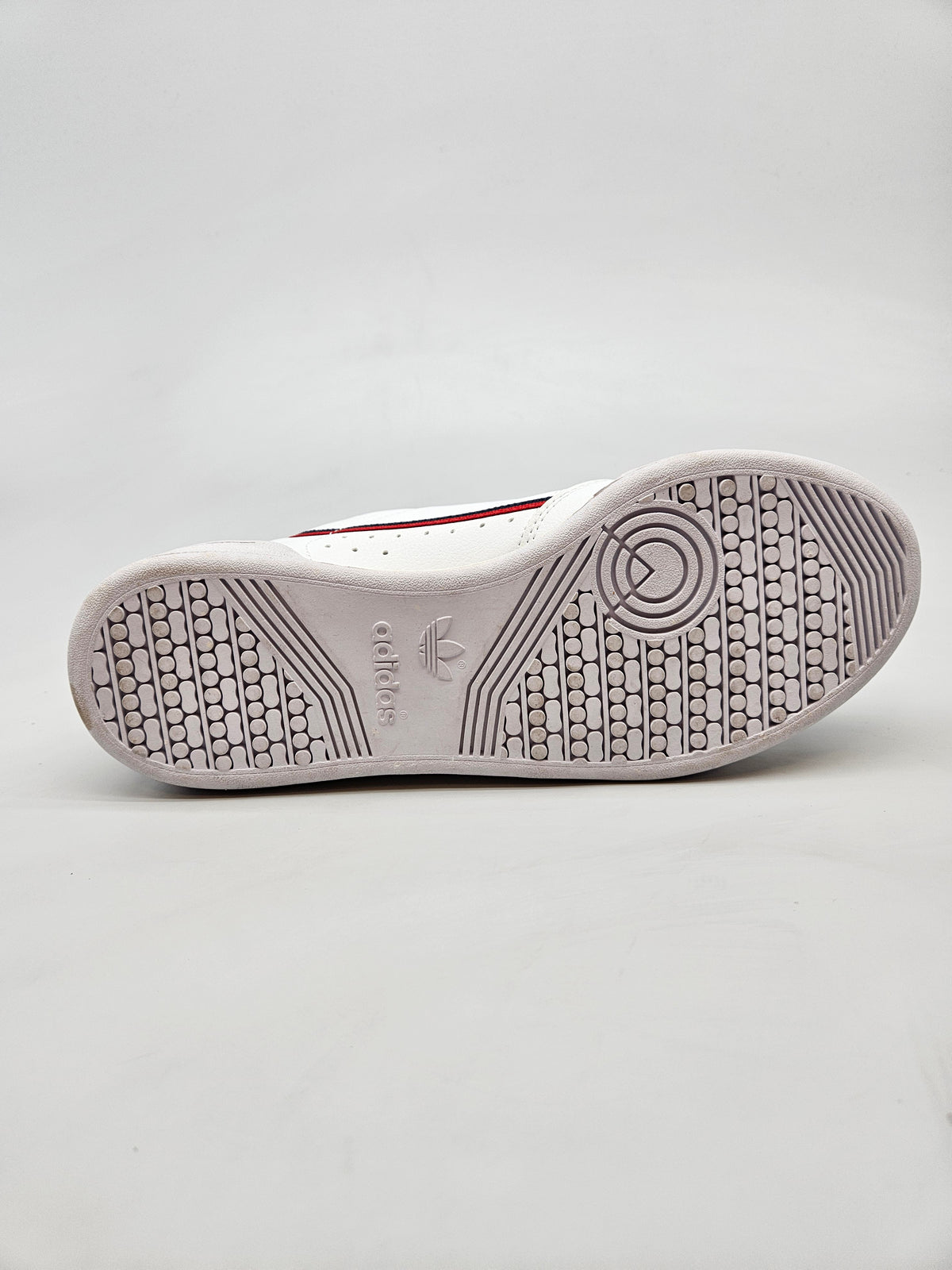 ADIDAS NOVI ORIGINAL PATIKI BR 40