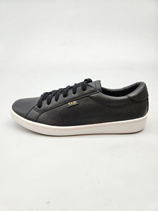 KEDS NOVI ORIGINAL PATIKI BR 38