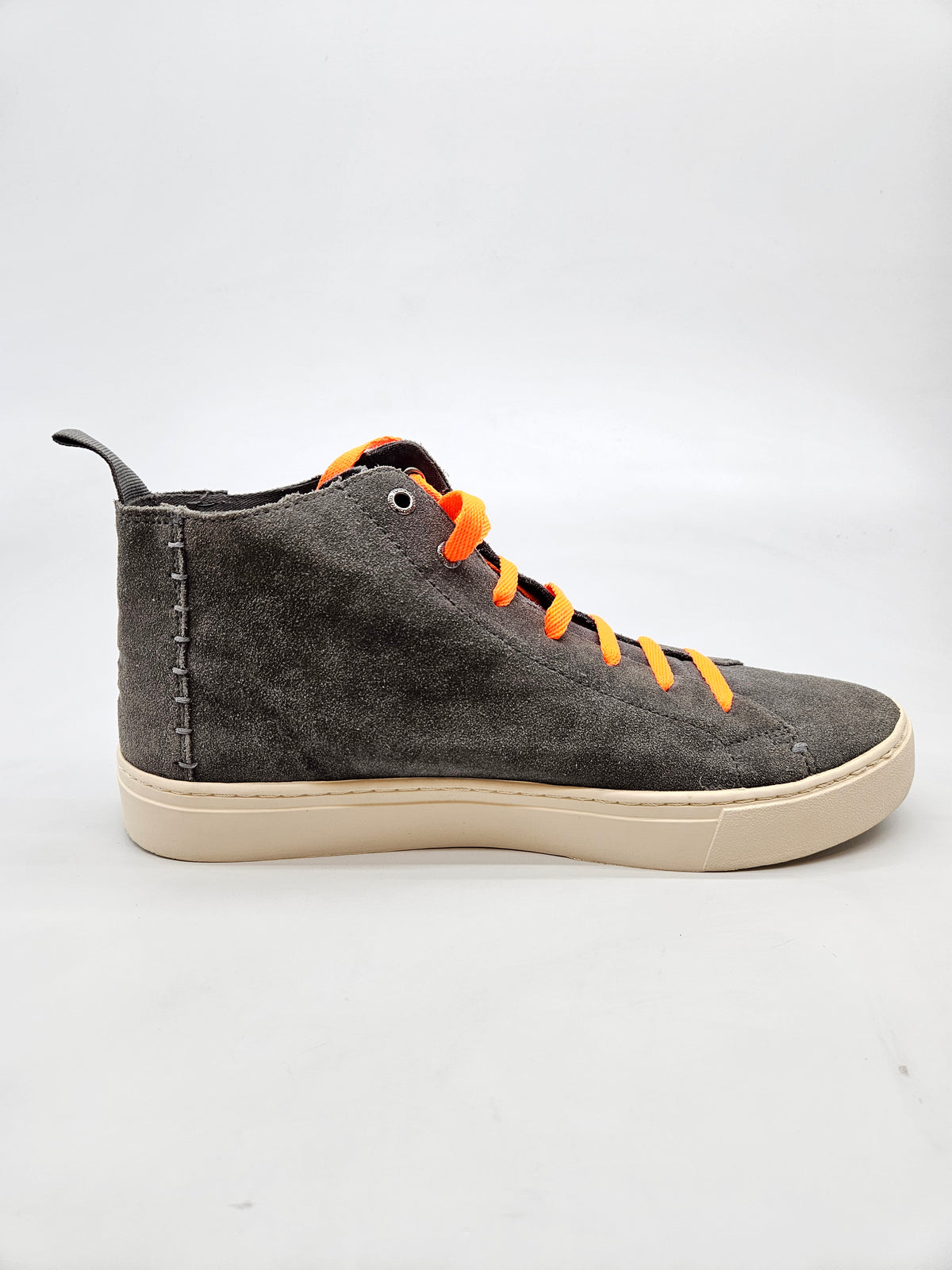 TOMS NOVI ORIGINAL PATIKI BR 44