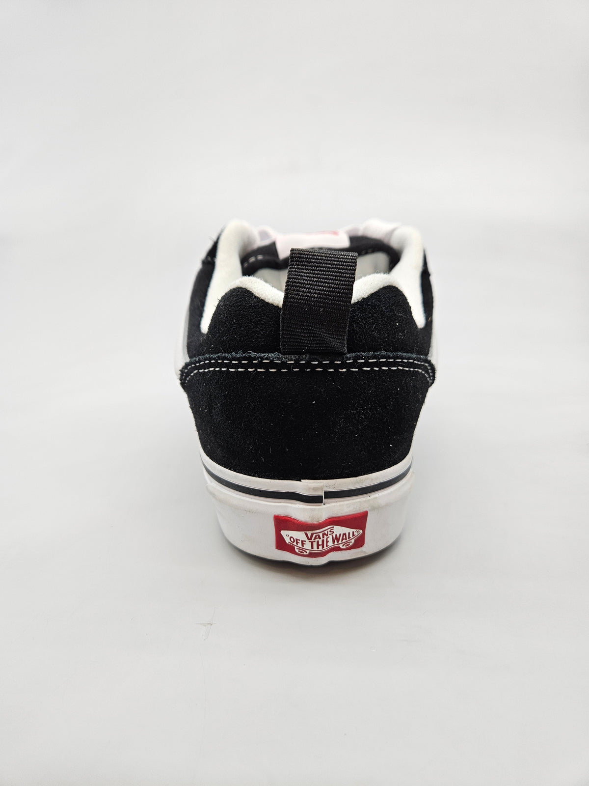 VANS NOVI ORIGINAL PATIKI BR 42