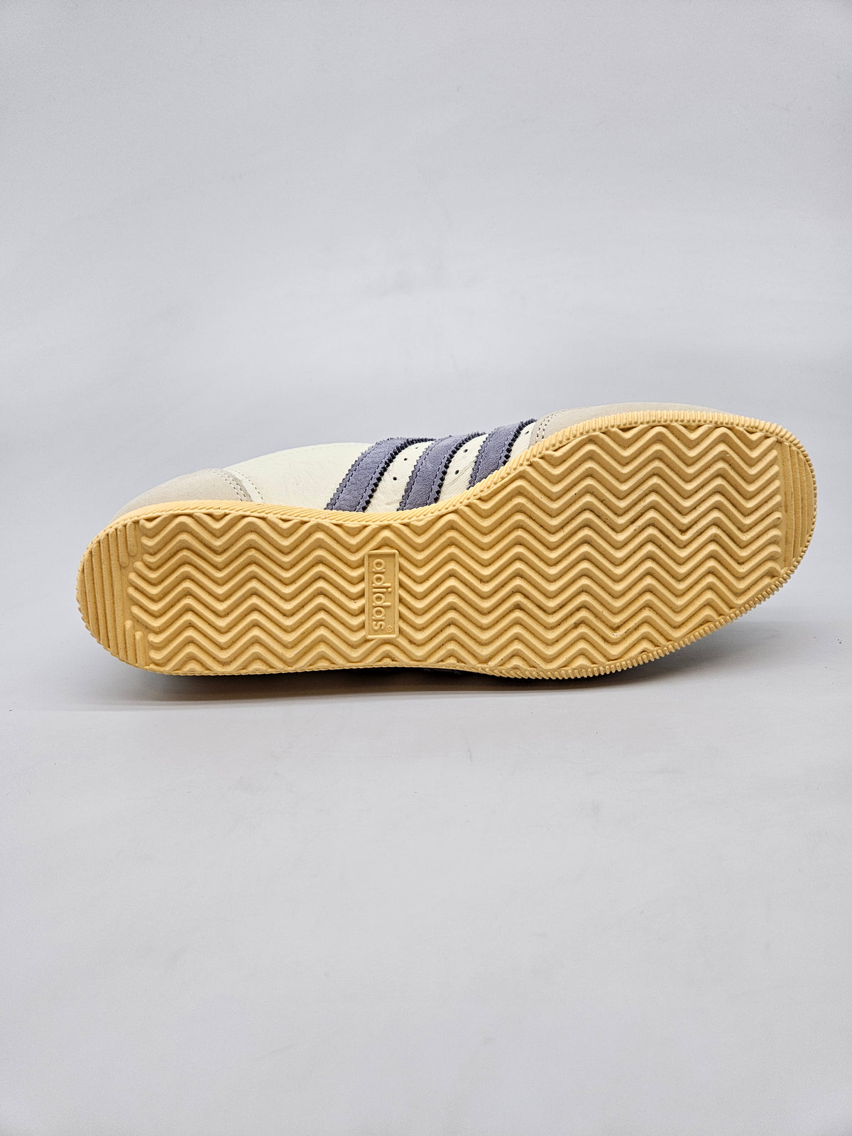 ADIDAS NOVI ORIGINAL PATIKI BR 39