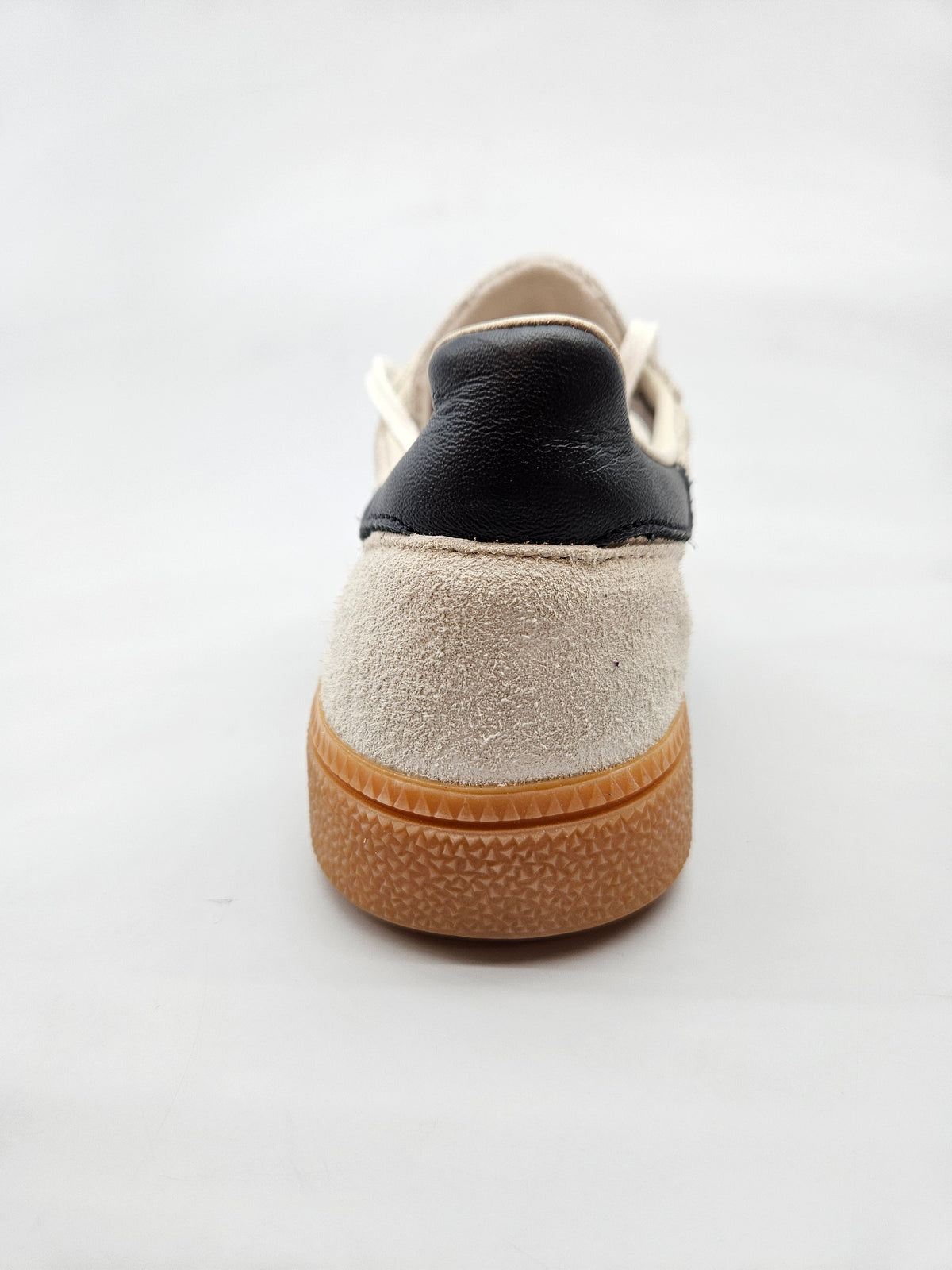ADIDAS NOVI ORIGINAL PATIKI BR 38.5