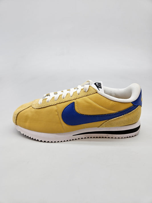 NIKE NOVI ORIGINAL PATIKI BR 38.5
