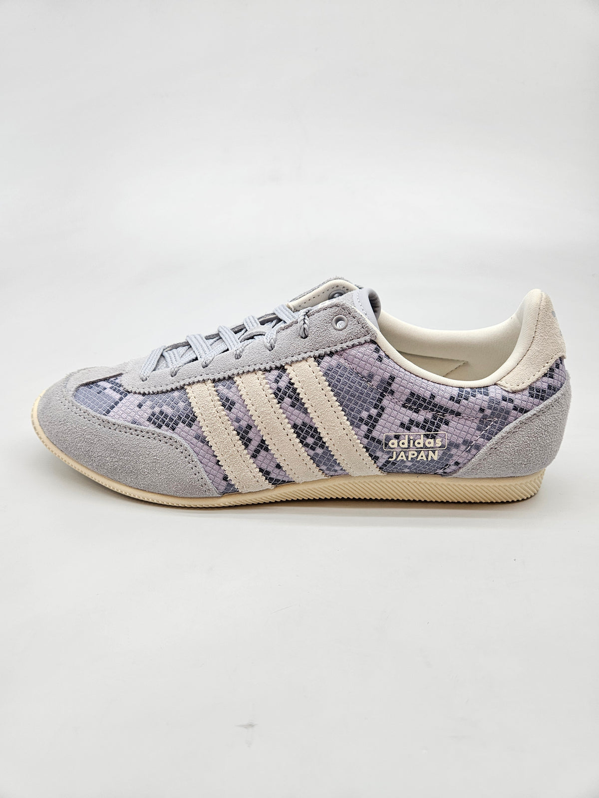 ADIDAS NOVI ORIGINAL PATIKI BR 39